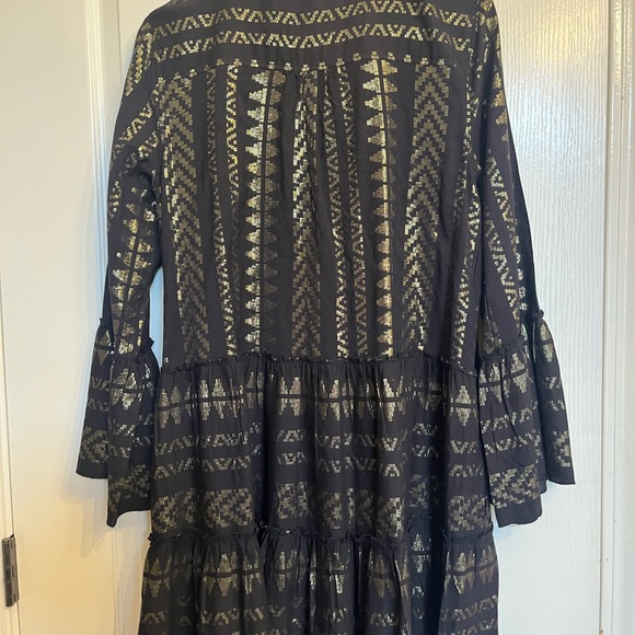 Elan Black and Gold Geometric Long Sleeve Dress - Picture 5 of 10